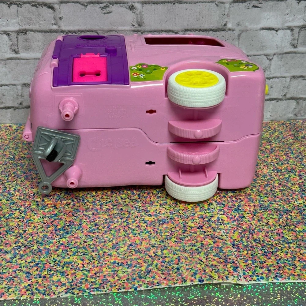 Barbie Club Chelsea Car Camper 2018 Mattel
